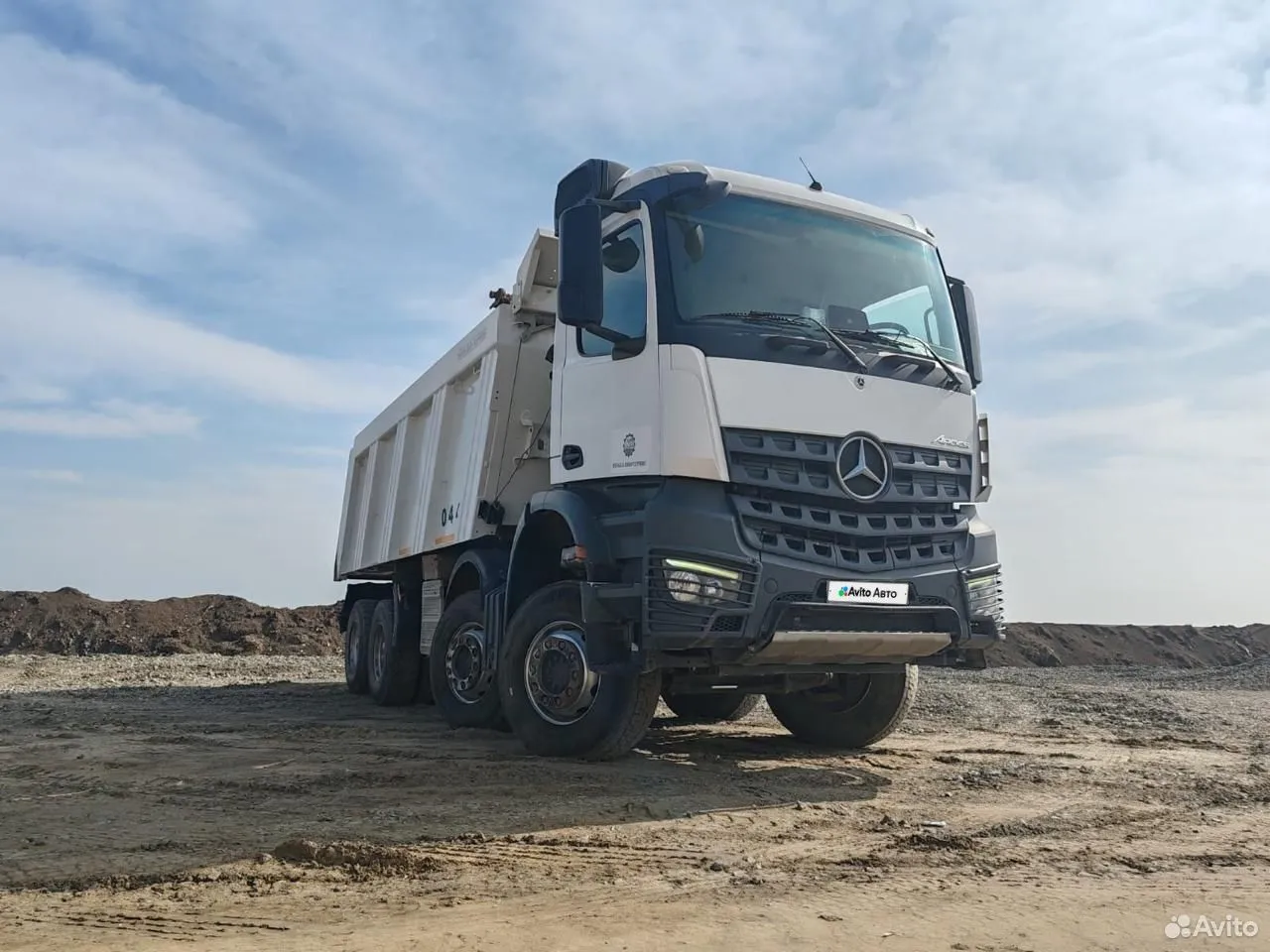 Самосвал 20 м³ Mercedes-Benz Arocs